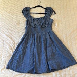 ✨ Brand new with tags ✨Blue Old Navy Dress! Super cute for spring and/or summer!